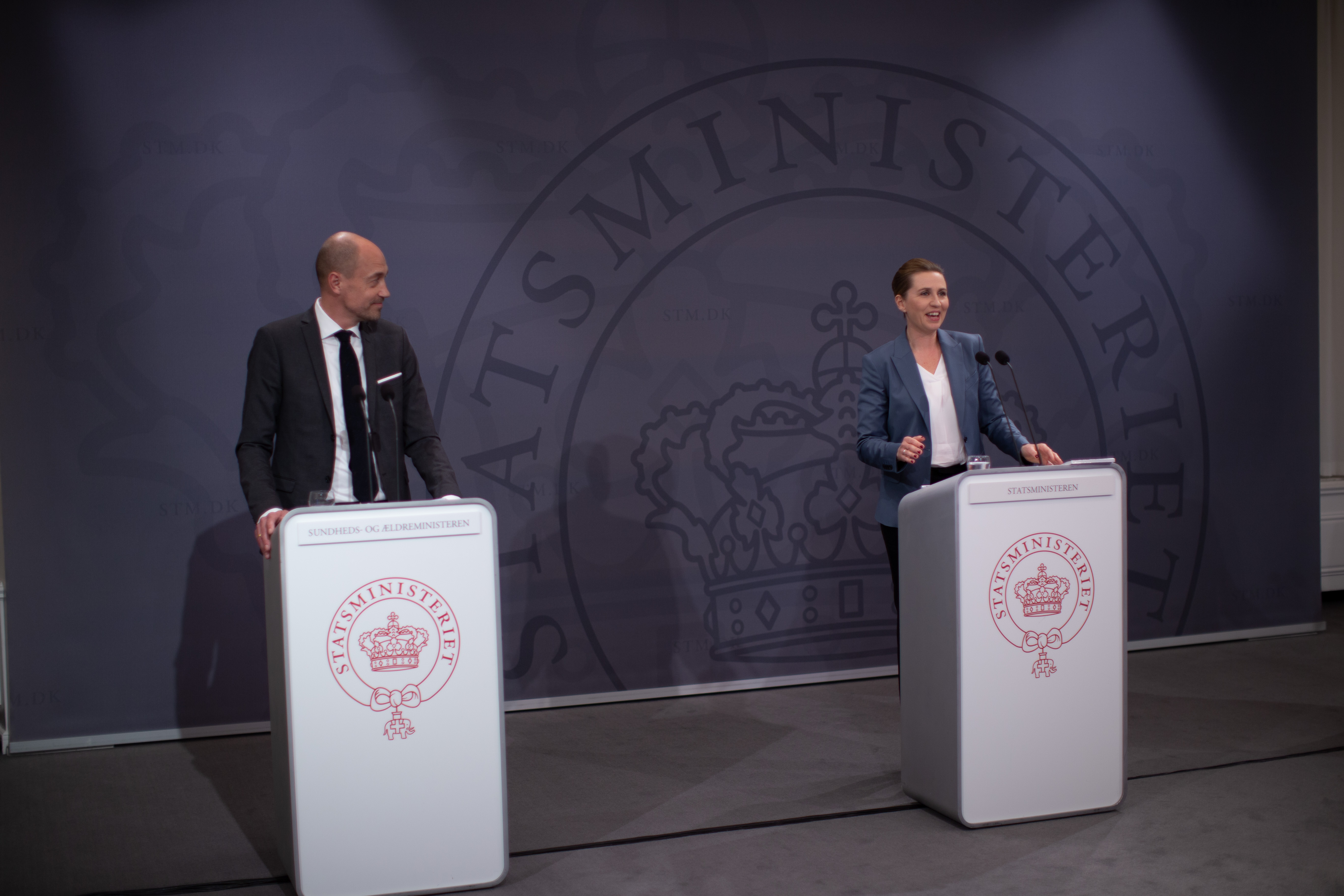 Statsminister Mette Frederiksen ved pressemøde i Spejlsalen