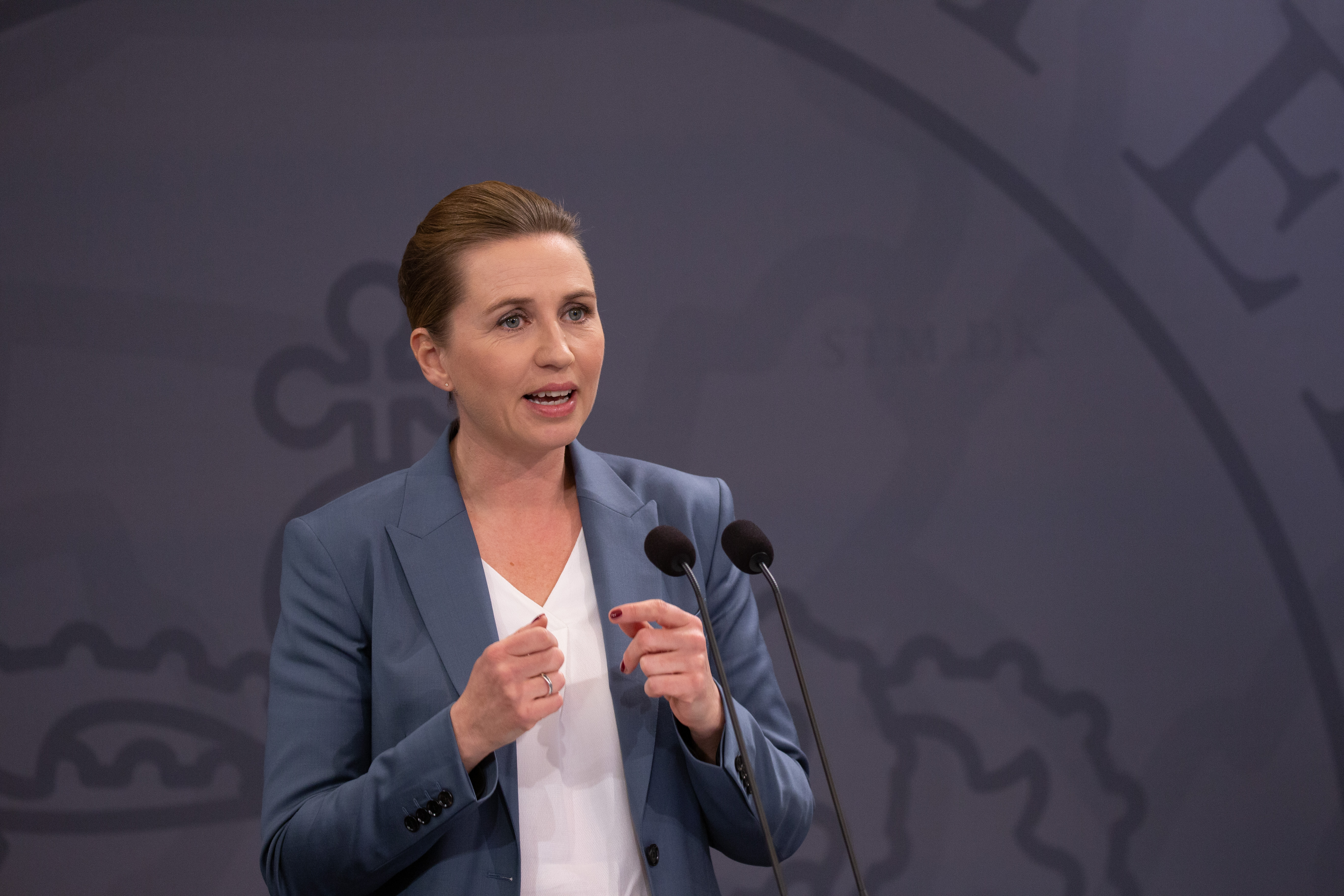 Statsminister Mette Frederiksen ved pressemøde i Spejlsalen