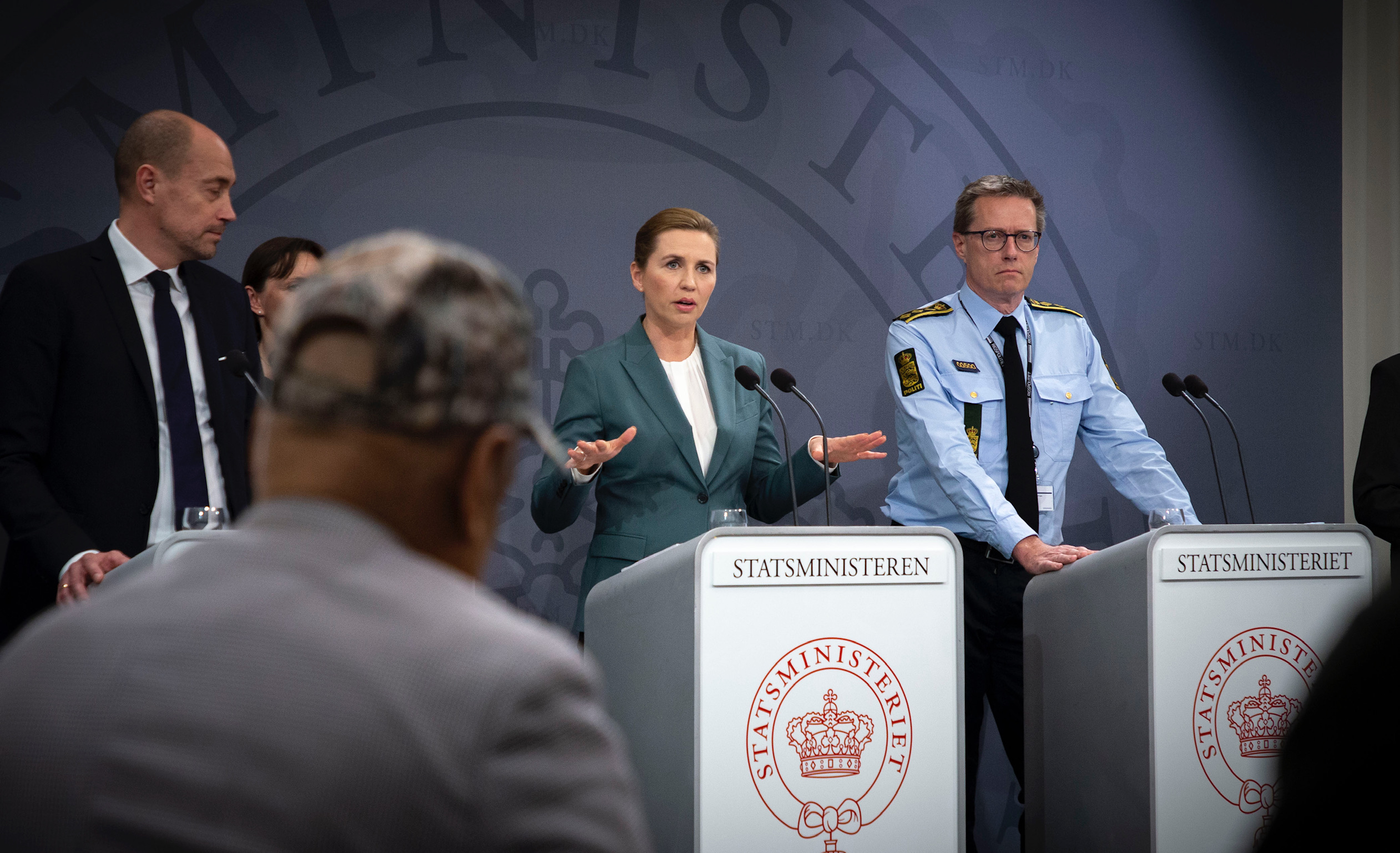 Statsminister Mette Frederiksen taler ved pressemøde i Spejlsalen