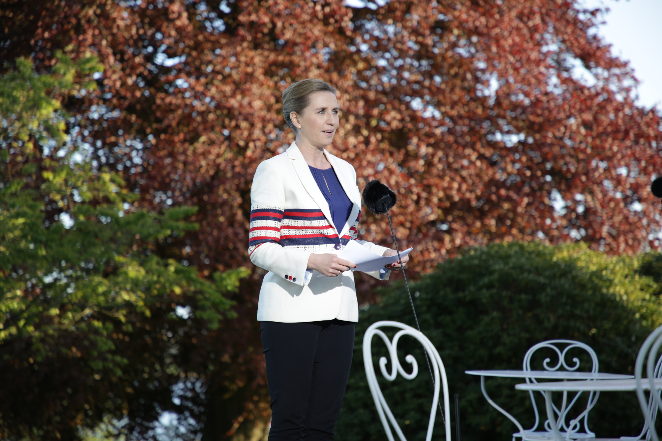 Statsminister Mette Frederiksen ved pressemøde foran Marienborg