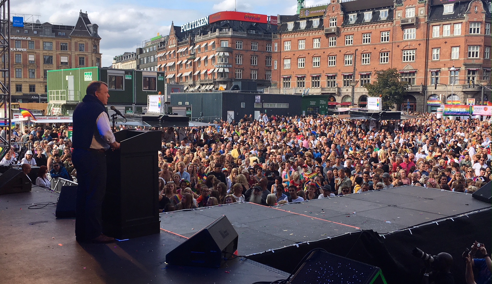 Statsministeren taler ved Copenhagen Pride 2018 på Rådhuspladsen